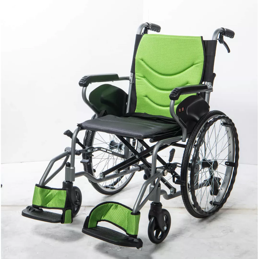 JW-250 鋁合金掀腳輪椅..輕巧型